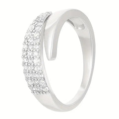 Eleganter, verstellbarer Glitzerring